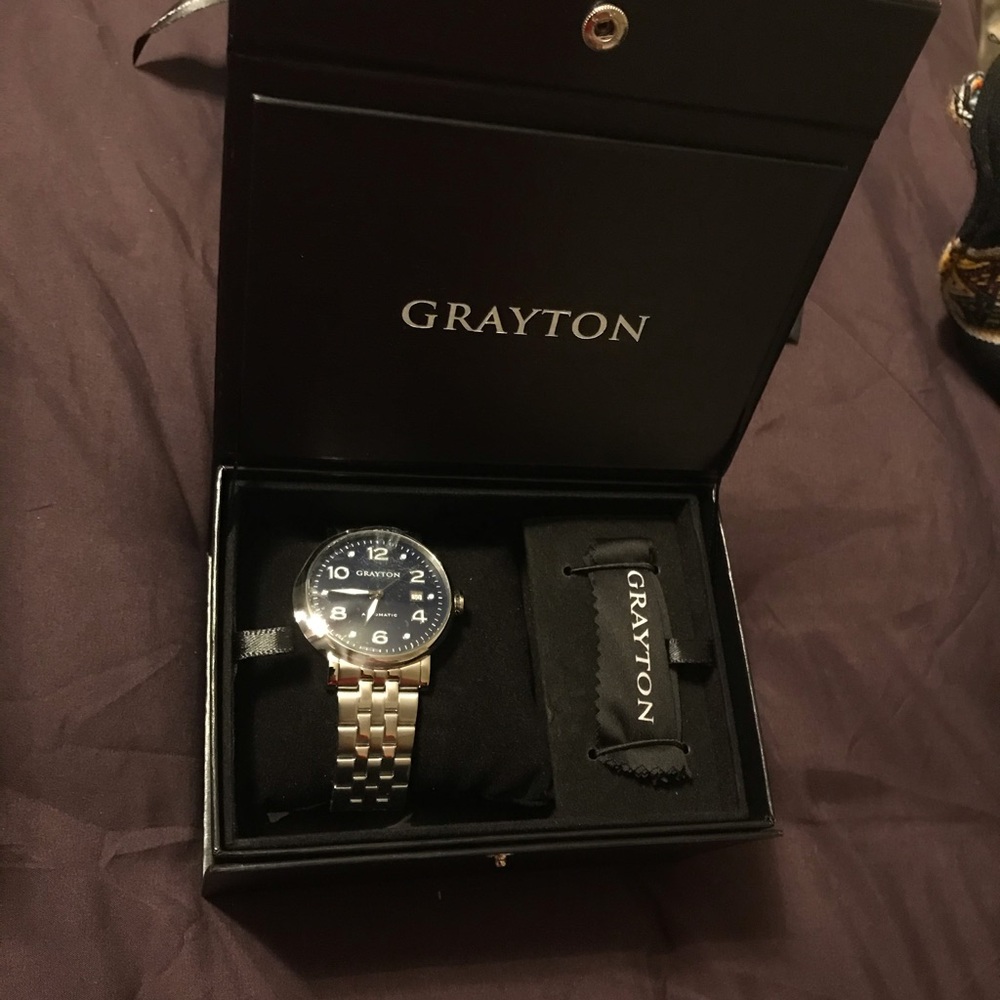 Grayton Men’s Classic collection silver tone
